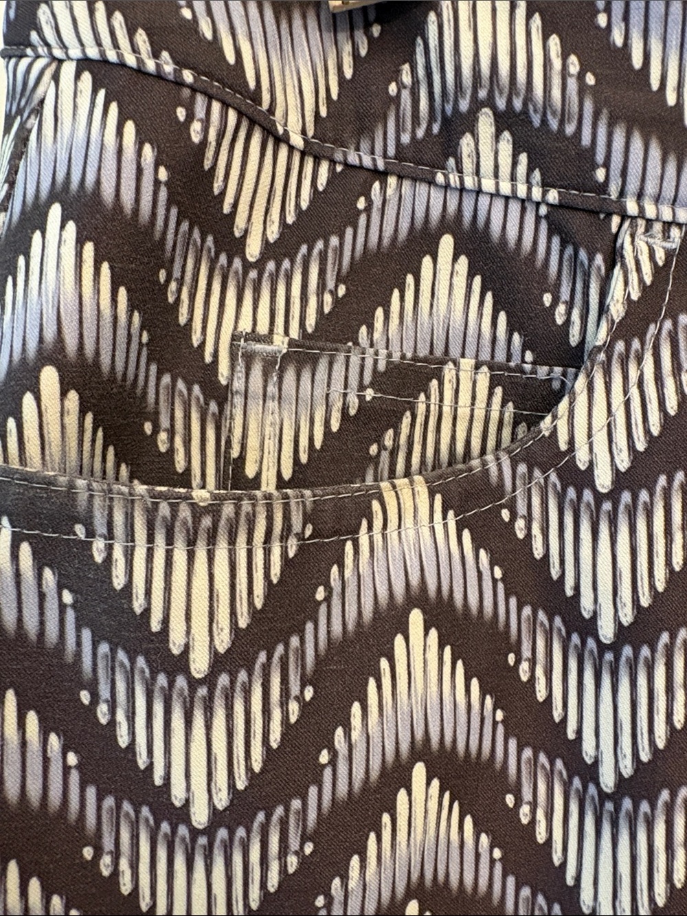 EUC Slazenger Lavender, Gray & Ivory Chevron Golf Skort w/ Pockets plus a top - Picture 5 of 16